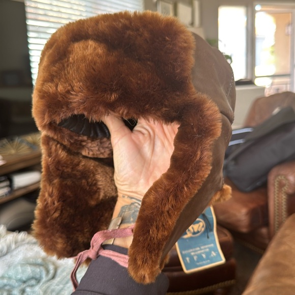 Vintage genuine Russian fur trapper aviator hat in rich chocolate brown NWT - Picture 1 of 16